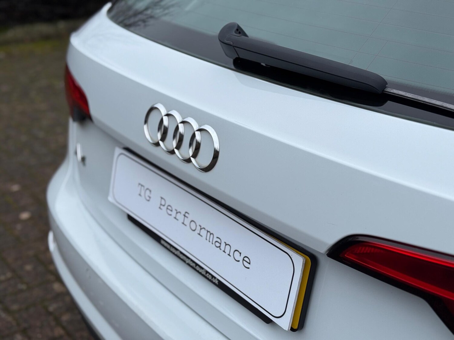 Used Audi A4 2016 for sale - 77376558: Photo 65