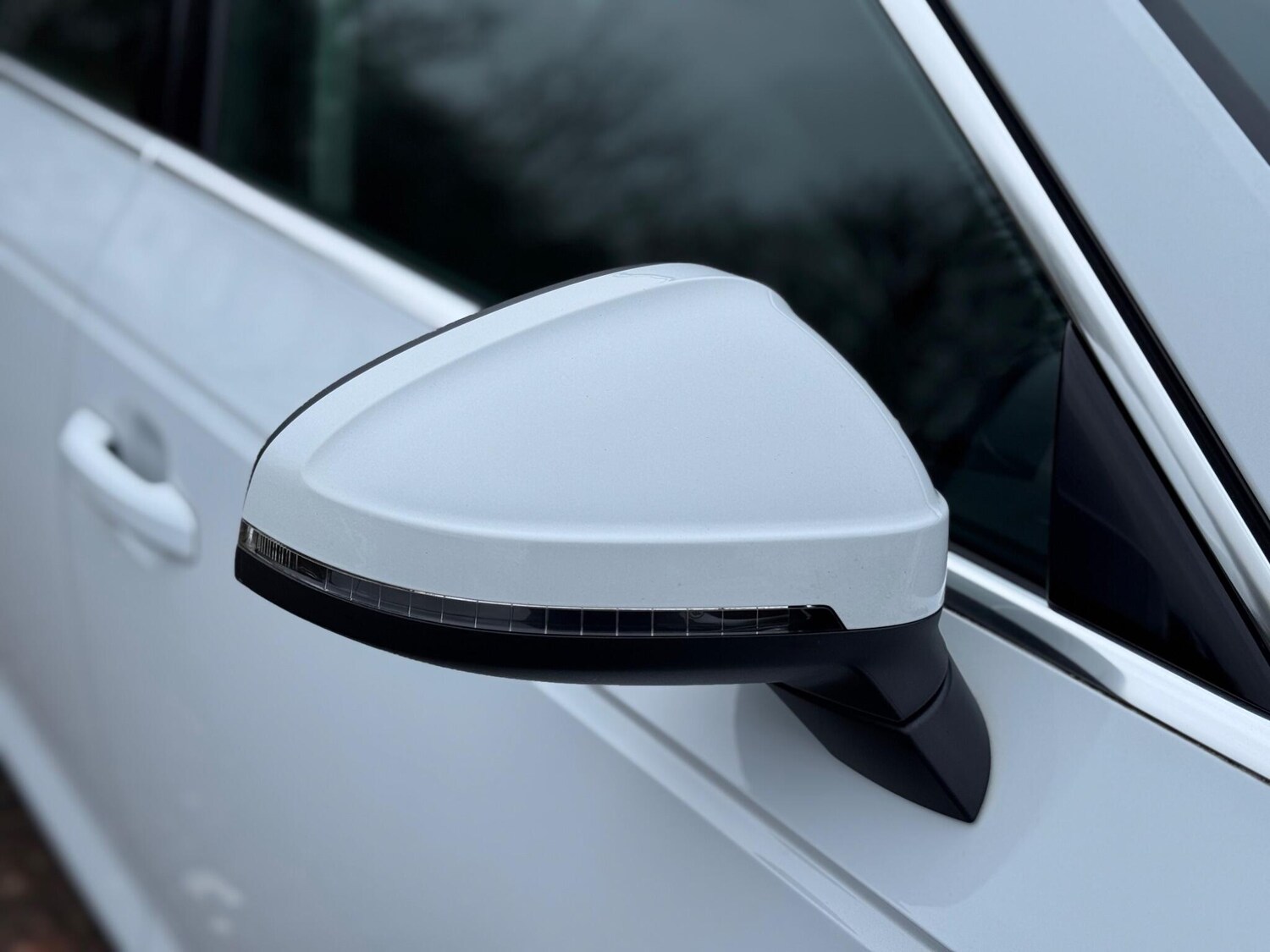 Used Audi A4 2016 for sale - 77376558: Photo 69