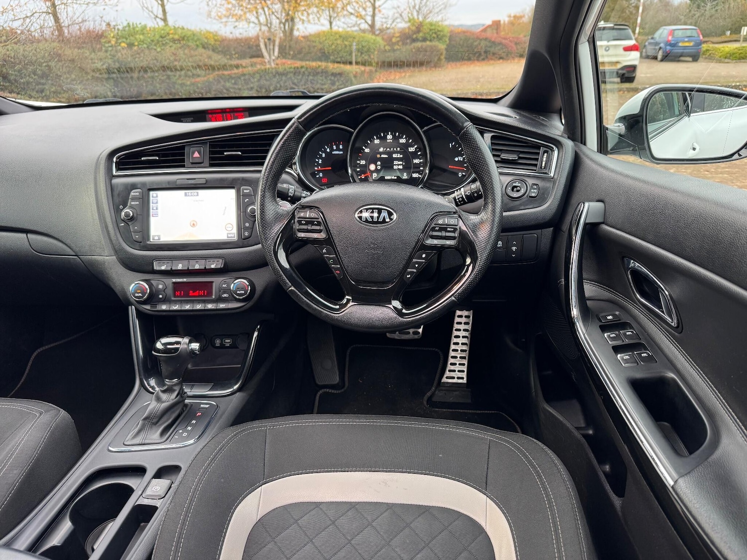 Used Kia Ceed 2017 for sale - 76573772: Photo 17