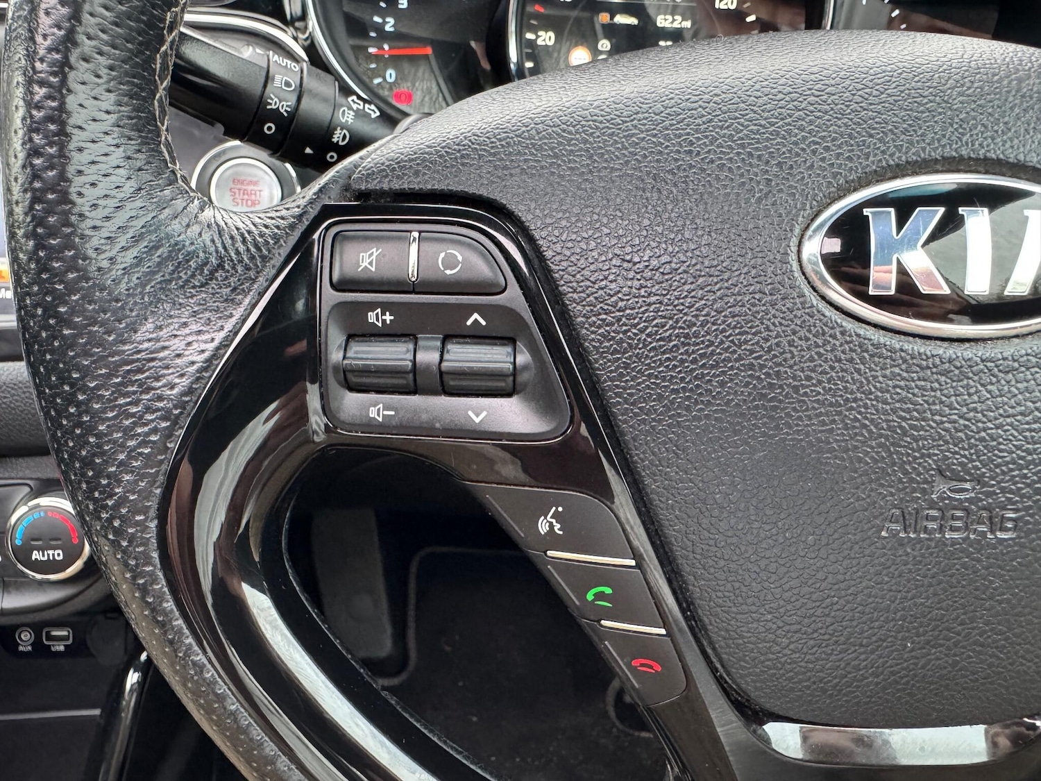 Used Kia Ceed 2017 for sale - 76573772: Photo 26