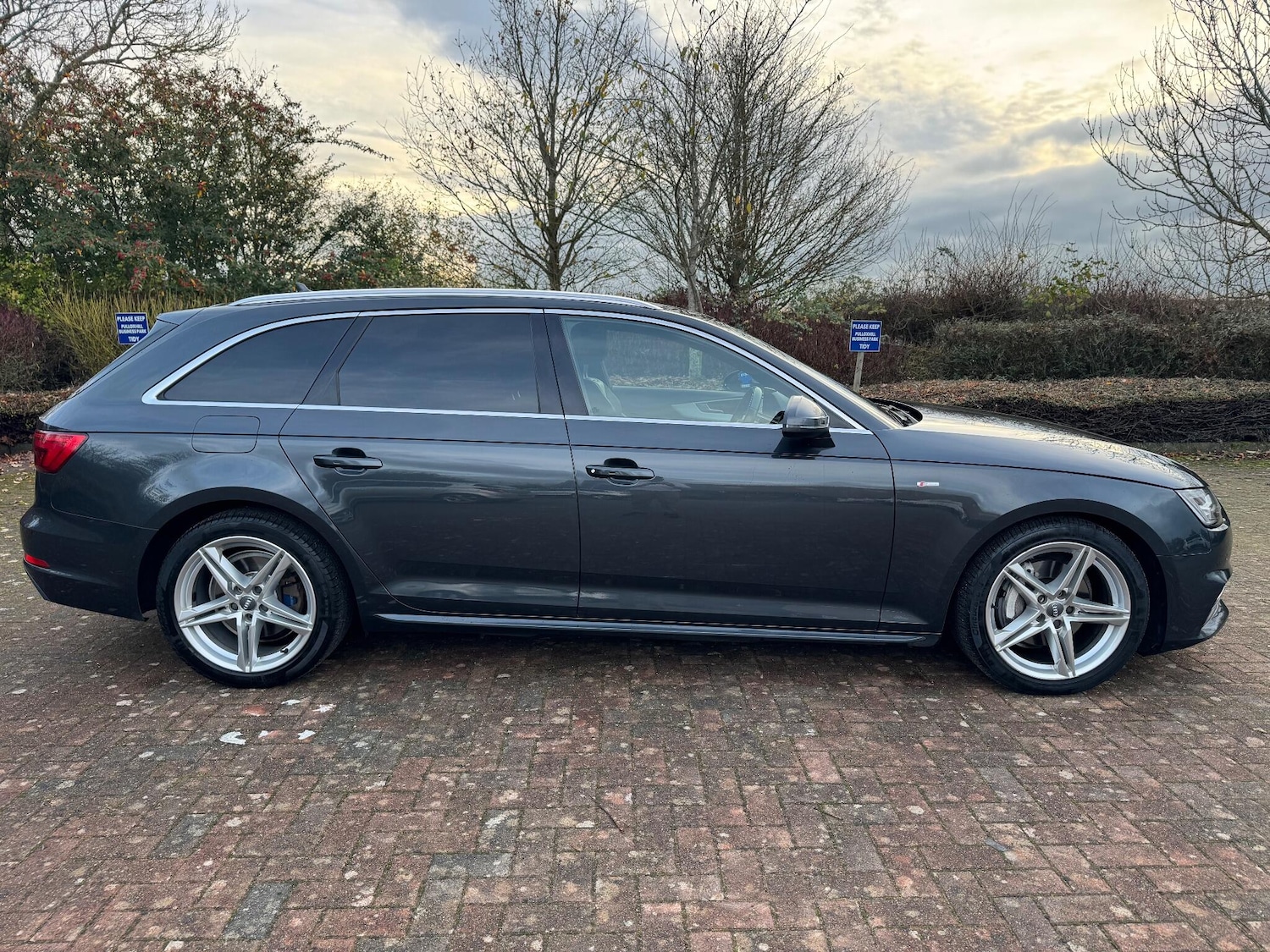 Used Audi A4 Avant for sale - 76996292: Photo 18