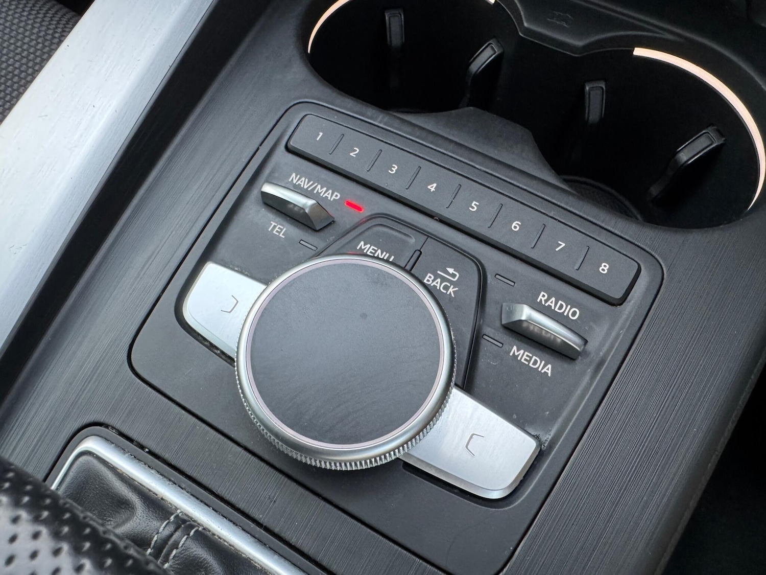 Used Audi A4 Avant for sale - 76996292: Photo 36