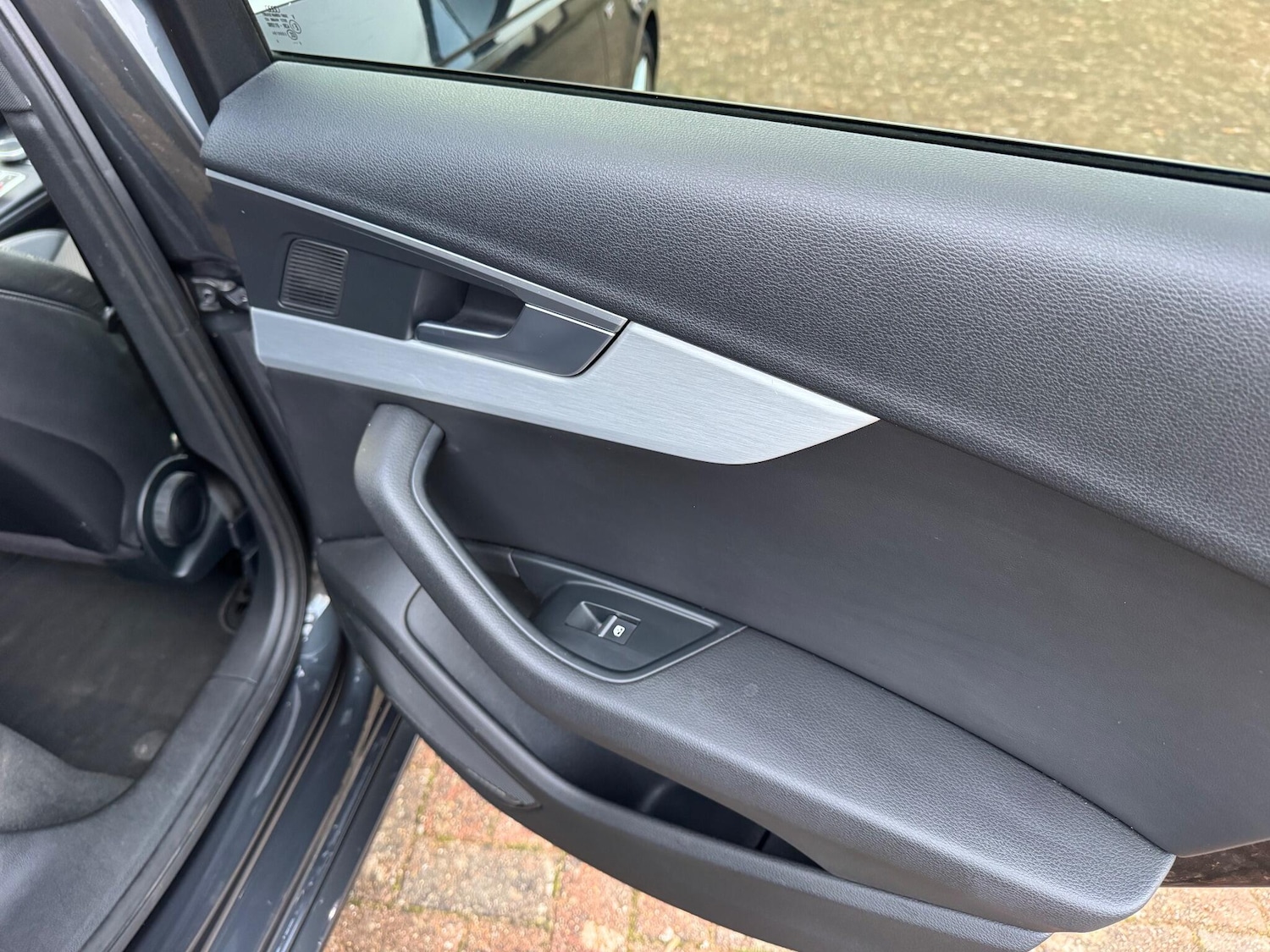 Used Audi A4 Avant for sale - 76996292: Photo 63