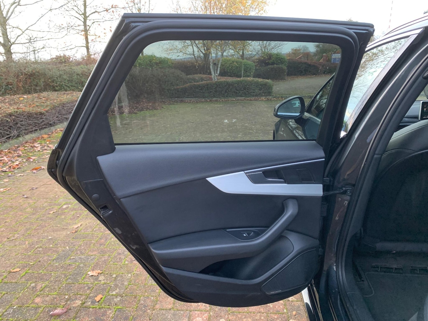 Used Audi A4 Avant for sale - 76996292: Photo 66