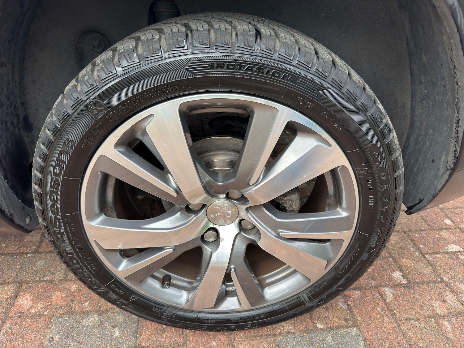 Used Peugeot 2008 for sale - 76727820: Photo 11