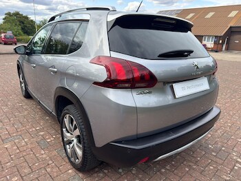 Used Peugeot 2008 2016 for sale - 76727820: Photo
