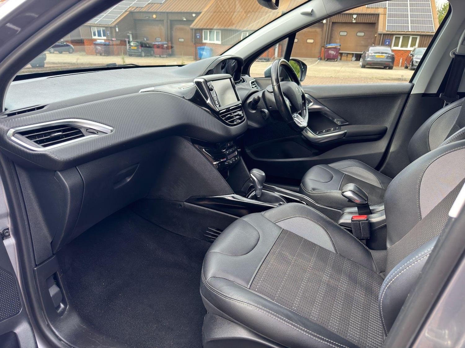 Used Peugeot 2008 for sale - 76727820: Photo 44