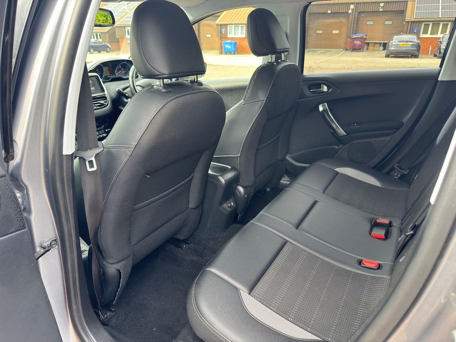 Used Peugeot 2008 for sale - 76727820: Photo 45