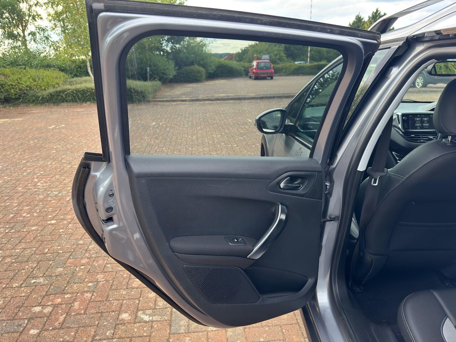 Used Peugeot 2008 for sale - 76727820: Photo 73