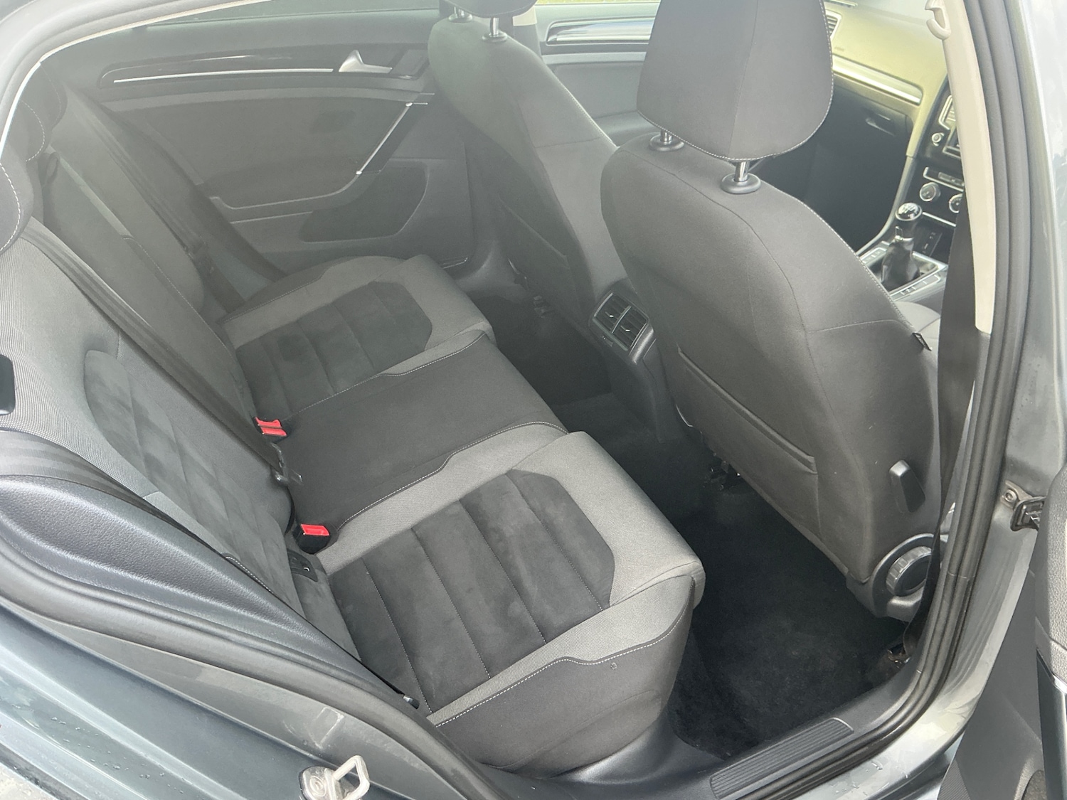 Used Volkswagen Golf 2017 for sale - 77196672: Photo 10