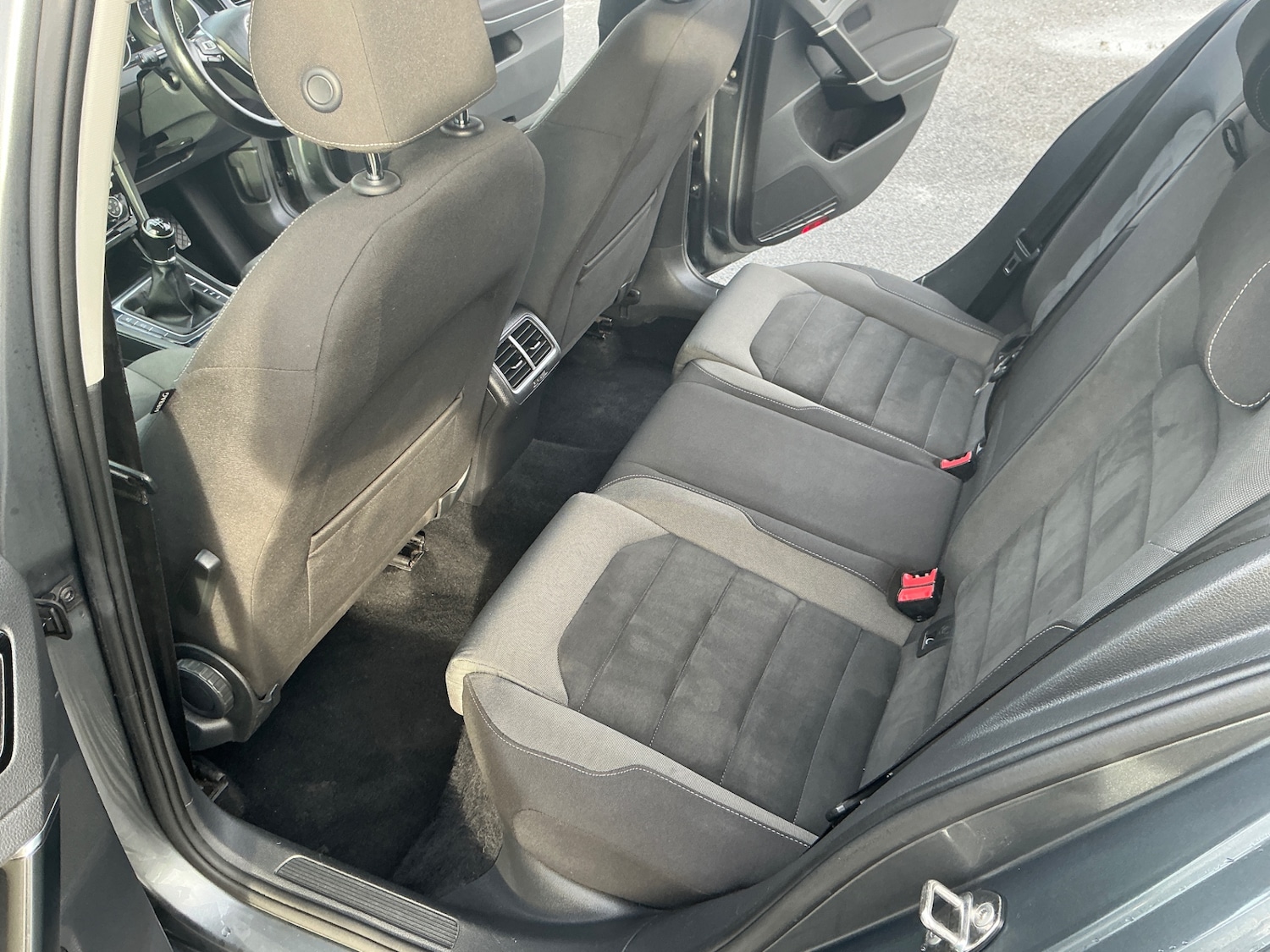 Used Volkswagen Golf 2017 for sale - 77196672: Photo 11