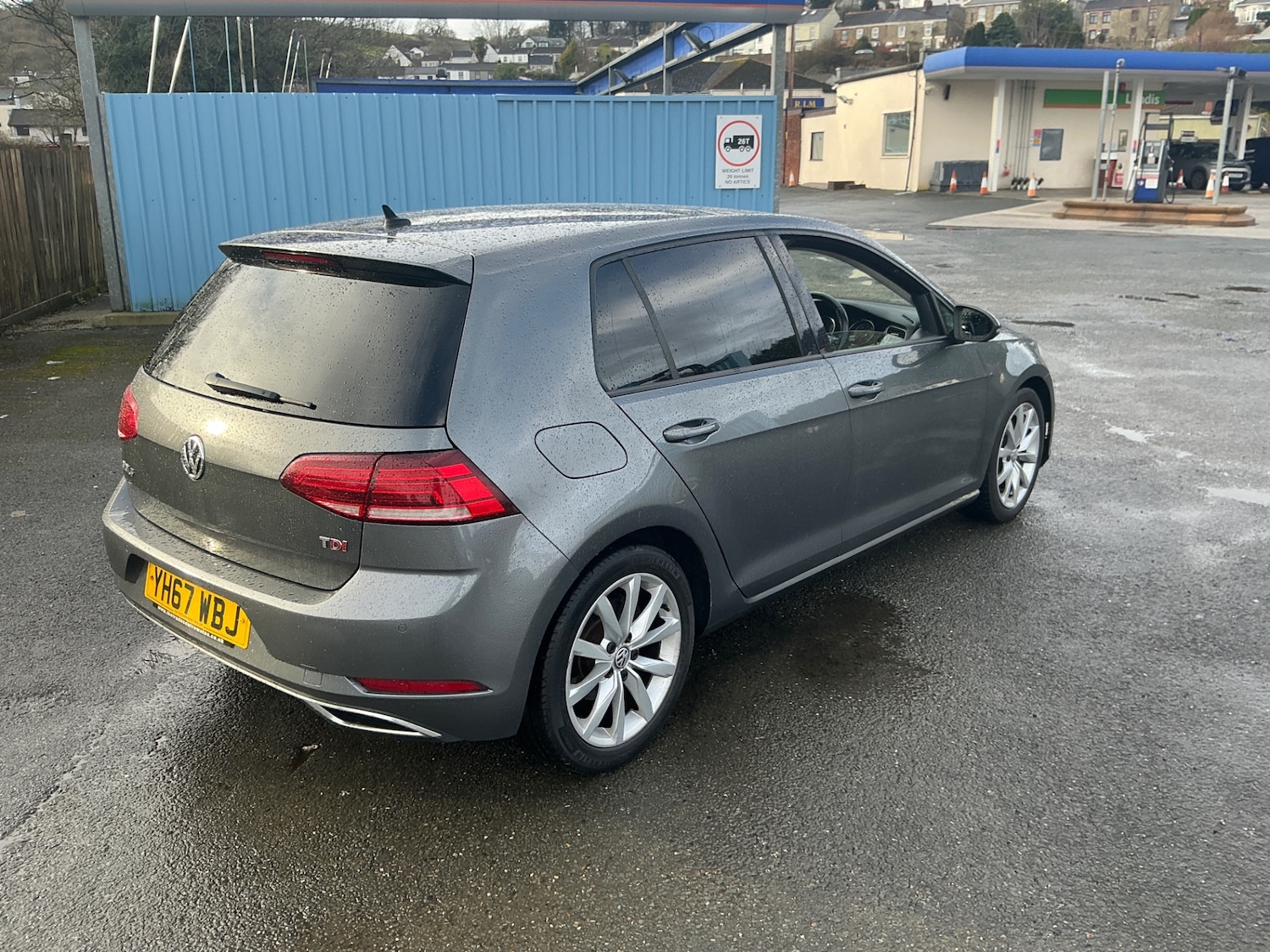 Used Volkswagen Golf 2017 for sale - 77196672: Photo 7