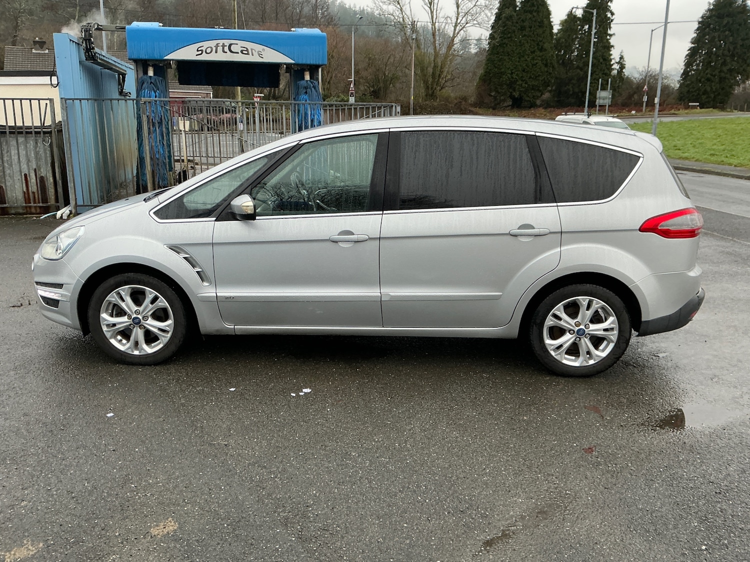 Used Ford S-Max 2010 for sale - 77206917: Photo 4