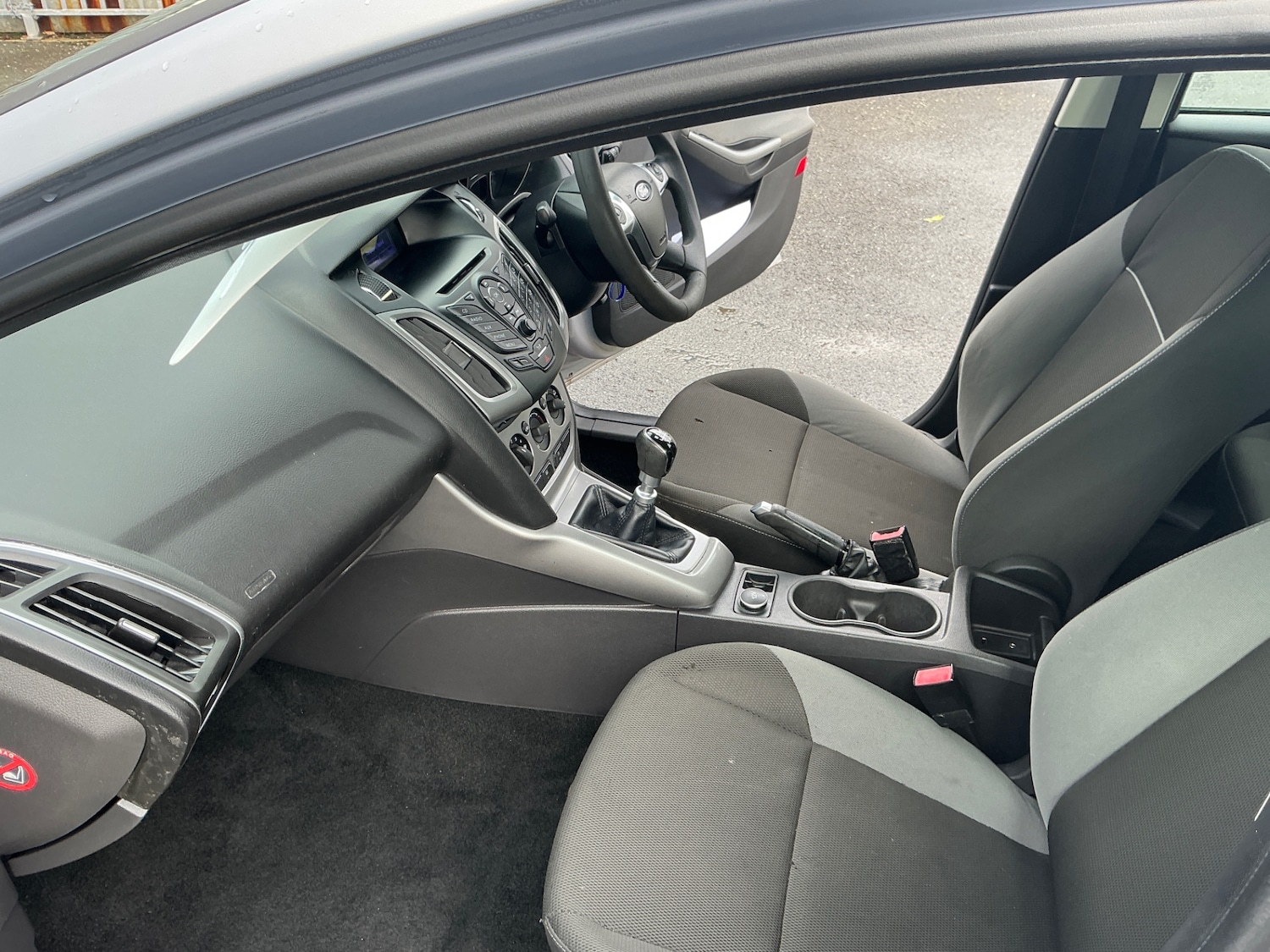 Used Ford Focus 2013 for sale - 76427876: Photo 12