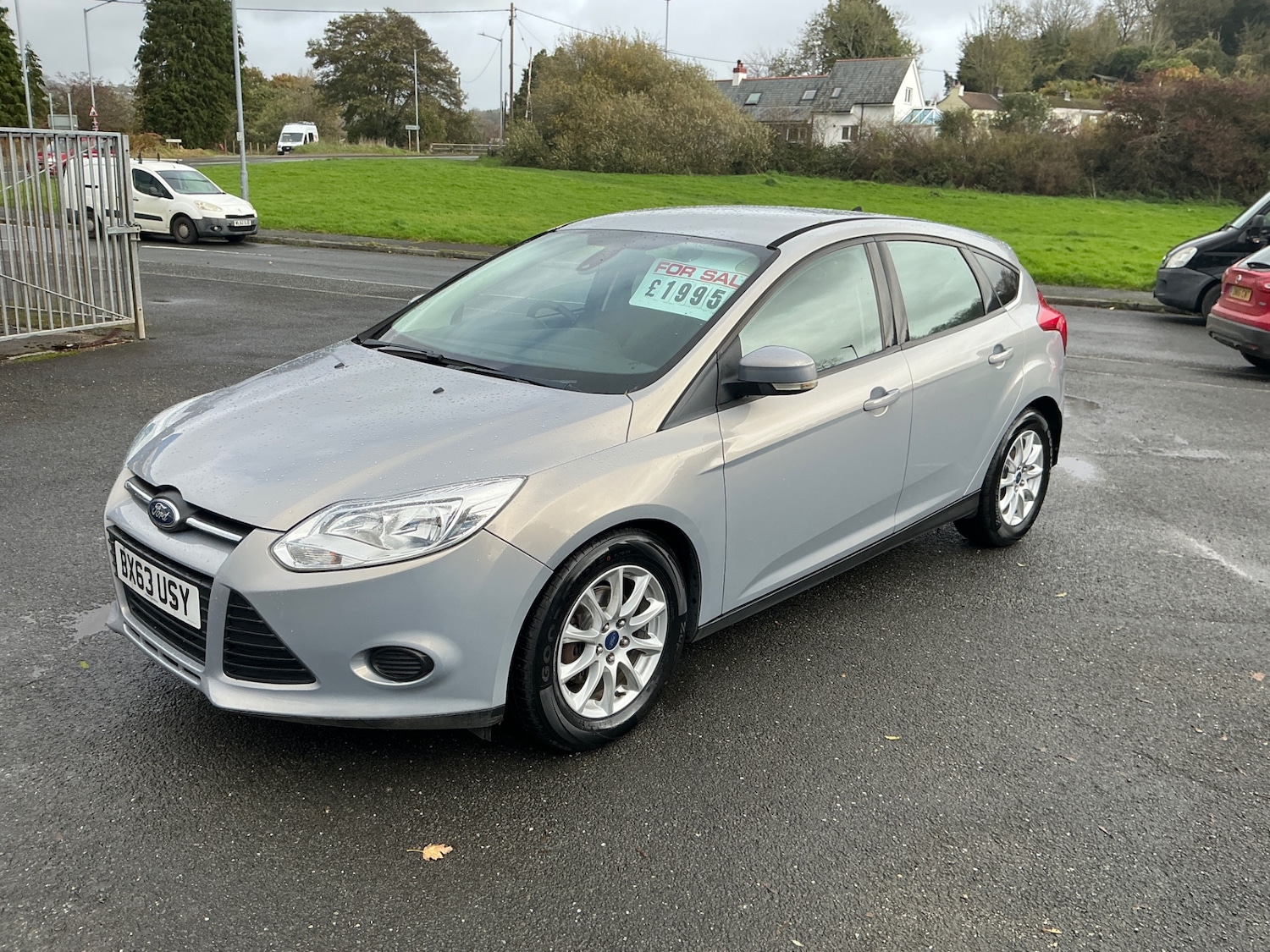 Used Ford Focus 2013 for sale - 76427876: Photo 3