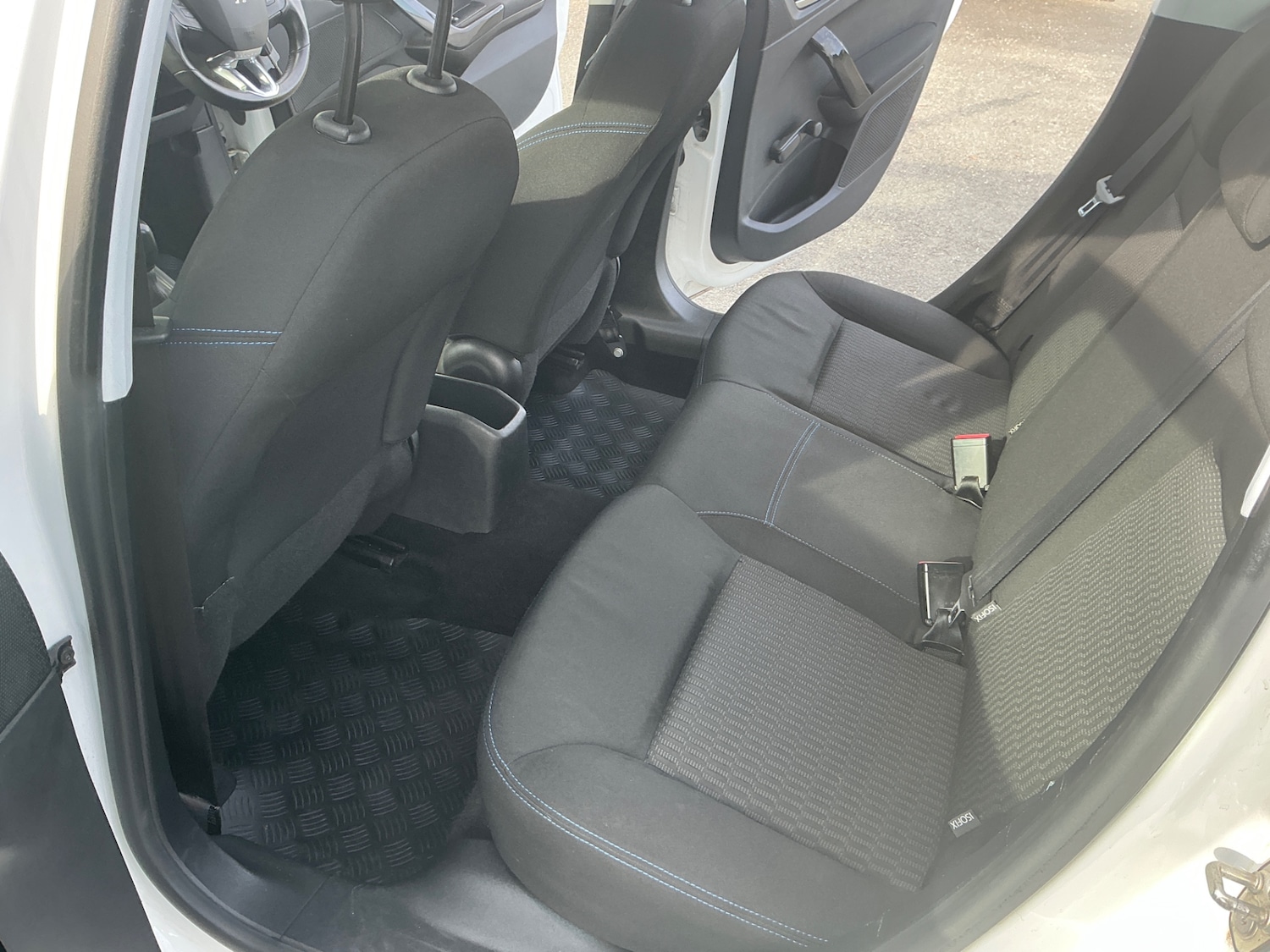 Used Peugeot 208 2018 for sale - 76382728: Photo 11