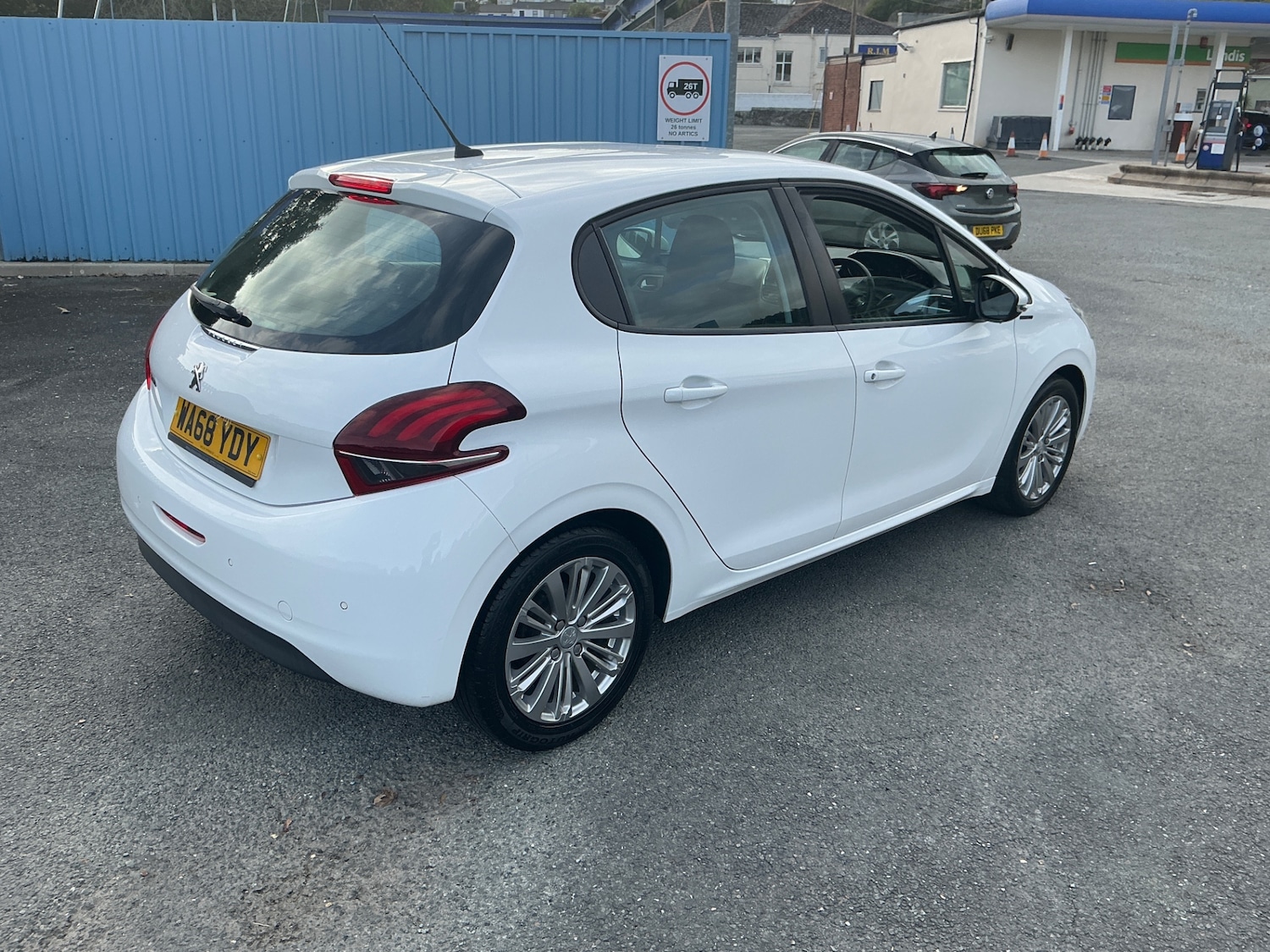 Used Peugeot 208 2018 for sale - 76382728: Photo 7