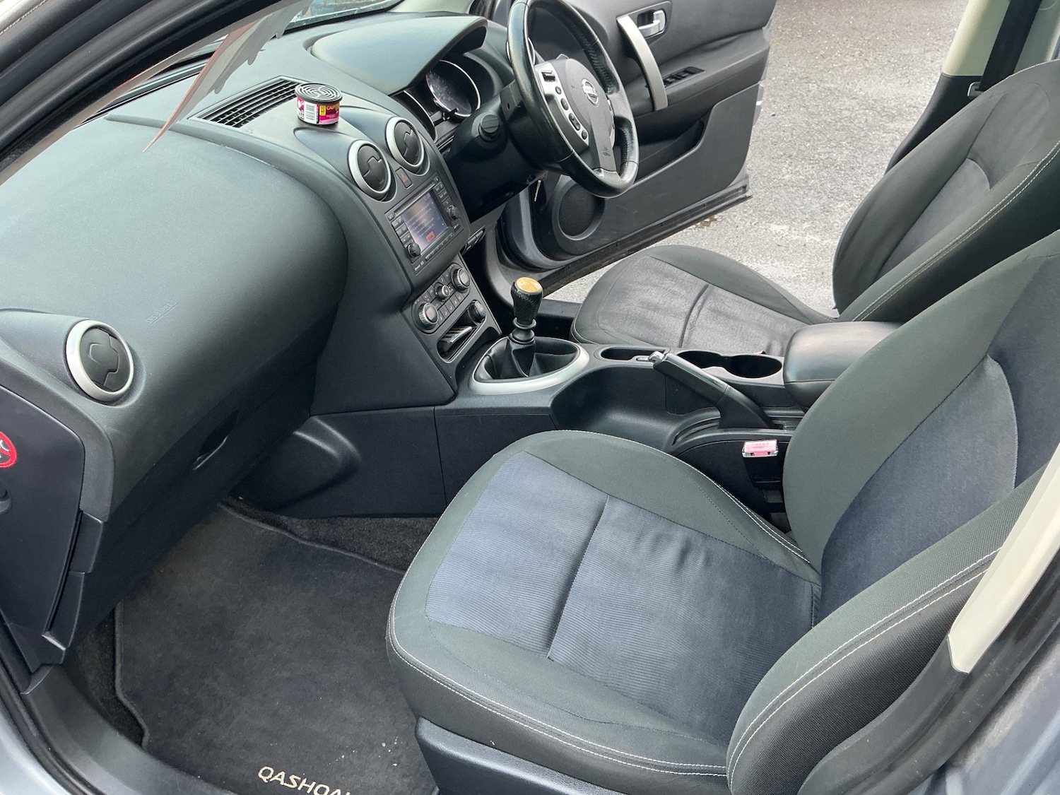 Used Nissan Qashqai 2011 for sale - 76427869: Photo 12