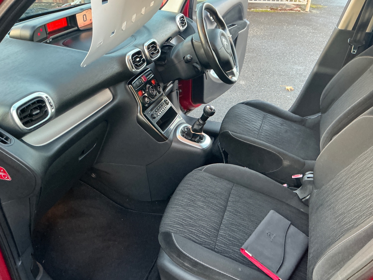 Used Citroen C3 Picasso 2013 for sale - 76414982: Photo 12