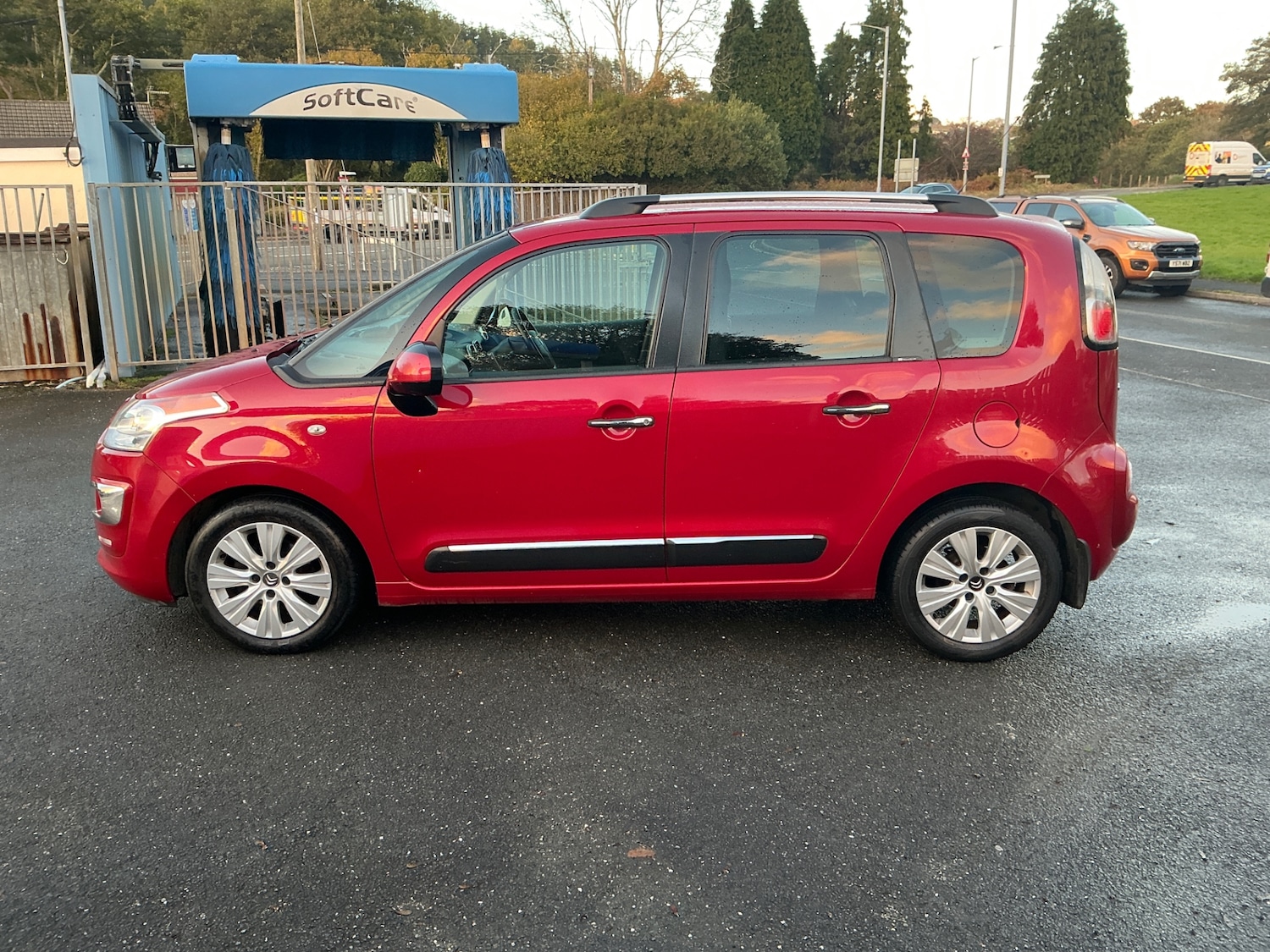 Used Citroen C3 Picasso 2013 for sale - 76414982: Photo 4