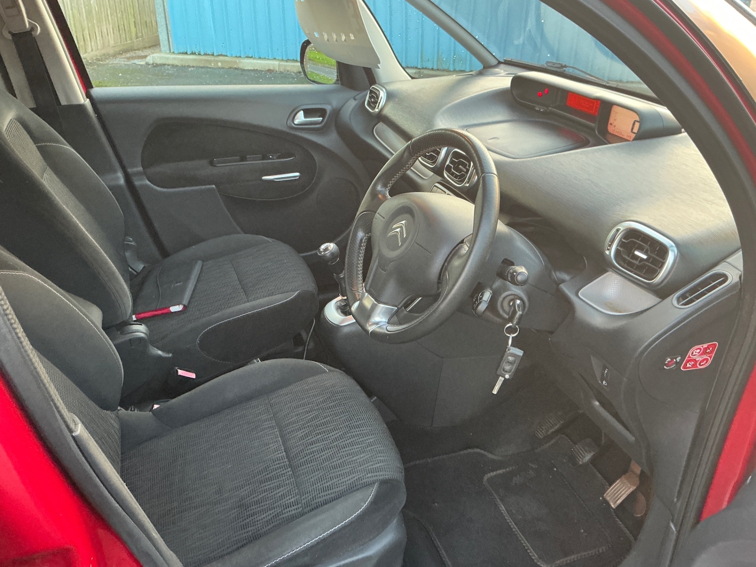 Used Citroen C3 Picasso 2013 for sale - 76414982: Photo 9