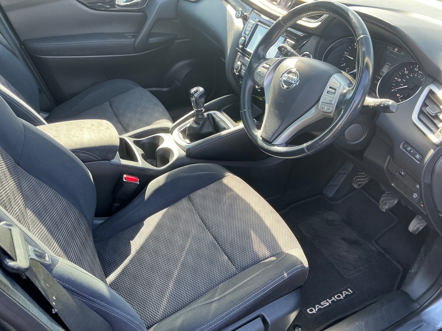 Used Nissan Qashqai 2014 for sale - 78162640: Photo 9