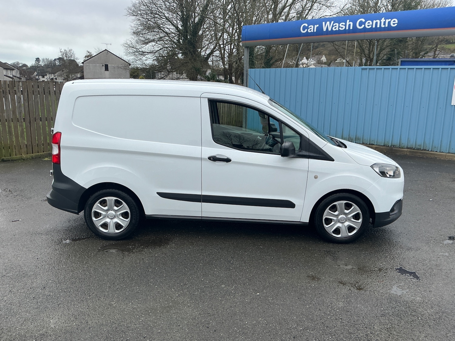 Used Ford Transit Courier 2020 for sale - 77640918: Photo 8