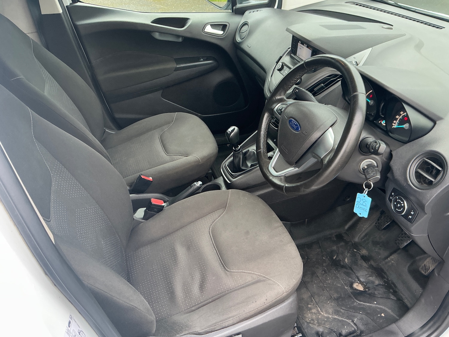 Used Ford Transit Courier 2020 for sale - 77640918: Photo 9