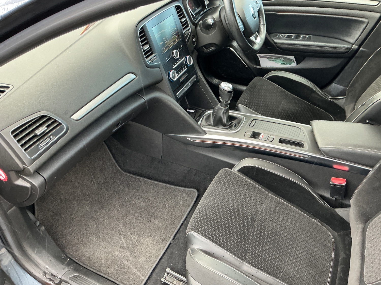 Used Renault Megane 2017 for sale - 76076494: Photo 12