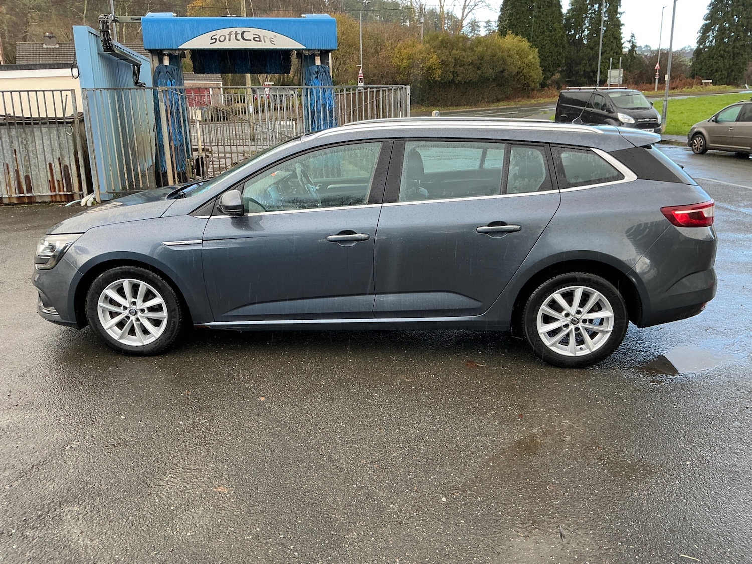 Used Renault Megane 2017 for sale - 76076494: Photo 4