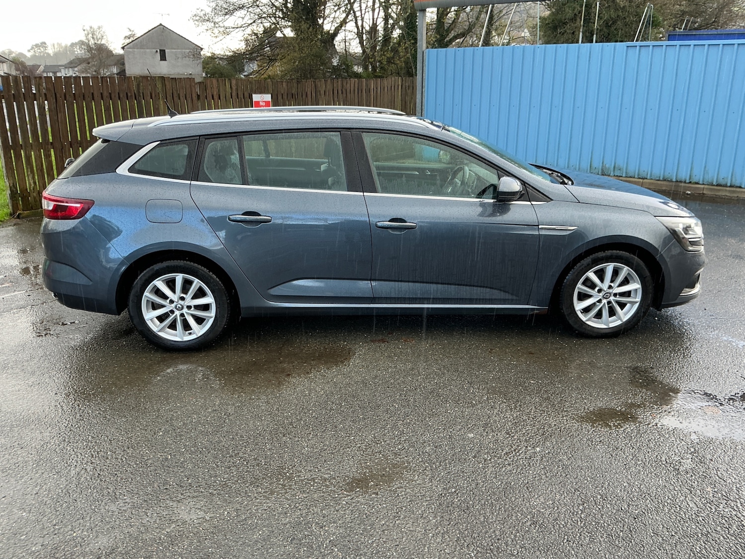 Used Renault Megane 2017 for sale - 76076494: Photo 8
