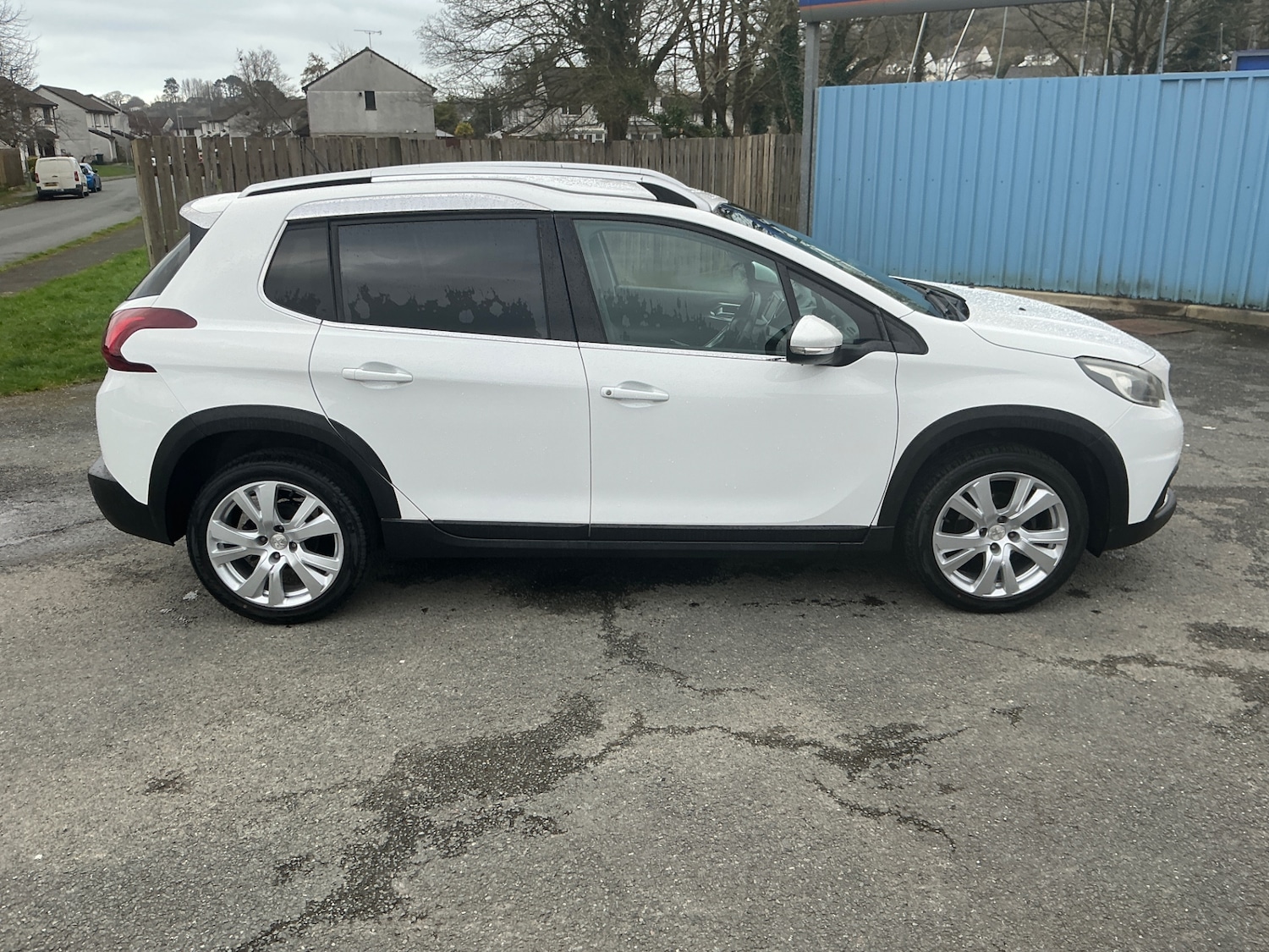 Used Peugeot 2008 2017 for sale - 77661902: Photo 8