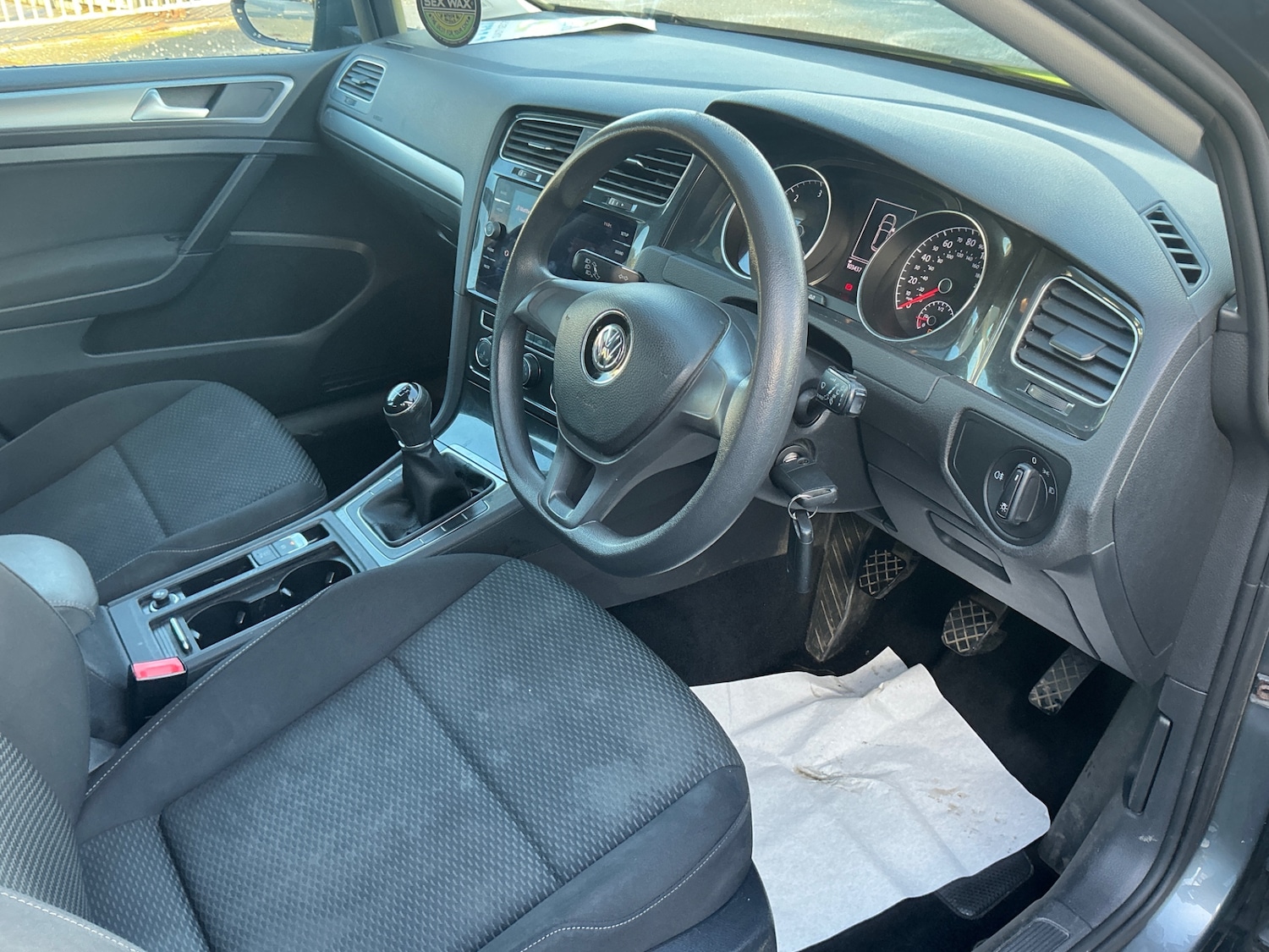 Used Volkswagen Golf 2018 for sale - 76414920: Photo 11