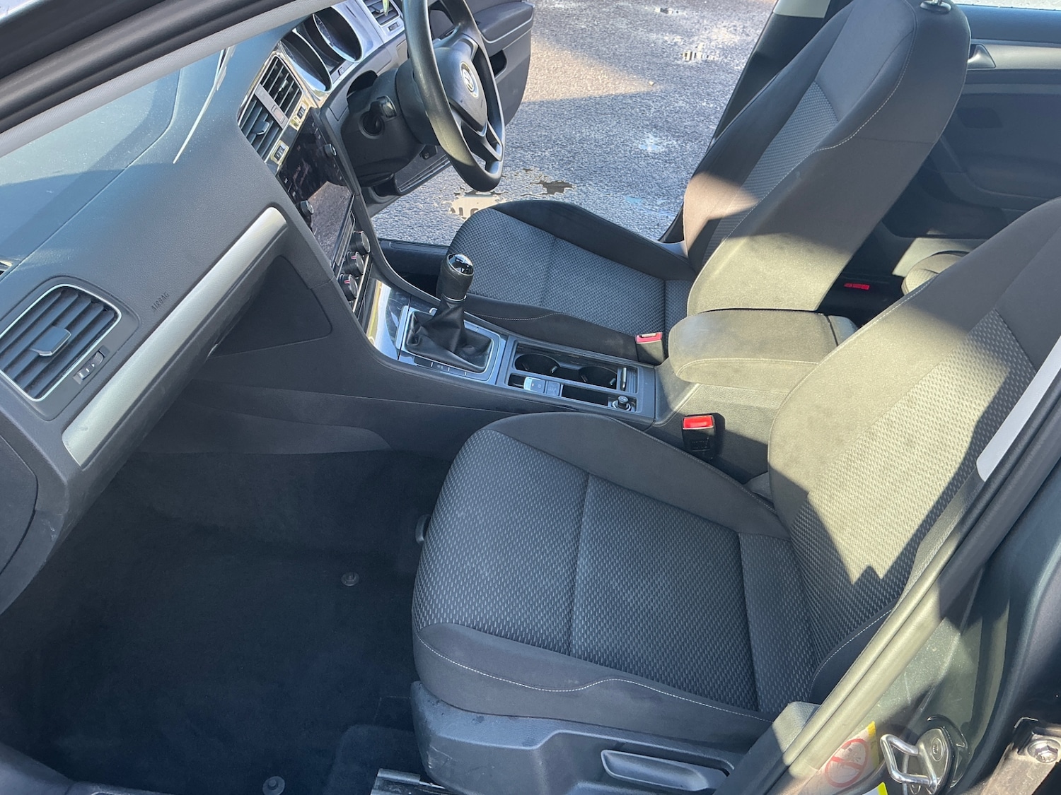 Used Volkswagen Golf 2018 for sale - 76414920: Photo 9