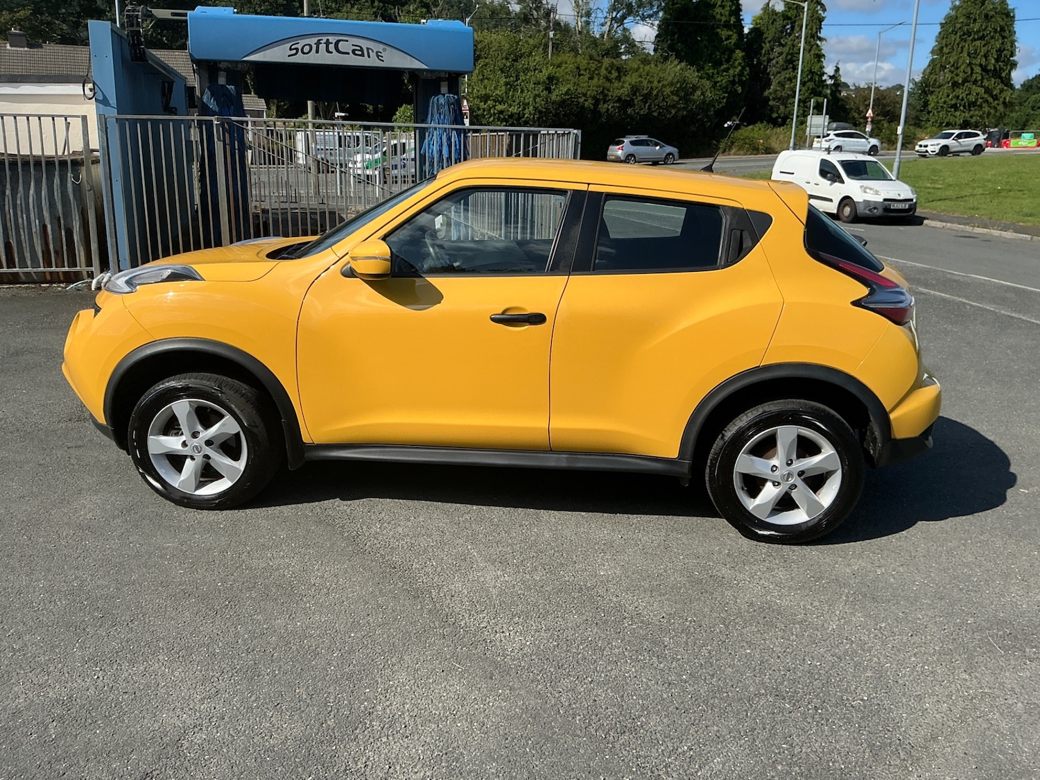 Used Nissan Juke 2016 for sale - 76065369: Photo 4