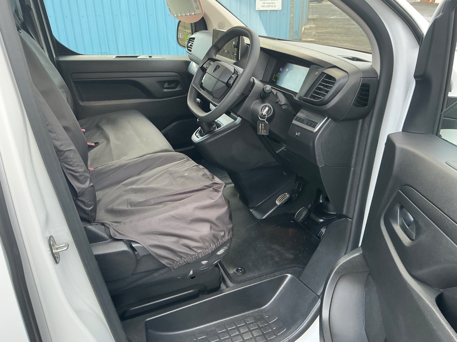 Used Peugeot Expert 2024 for sale - 77025653: Photo 9