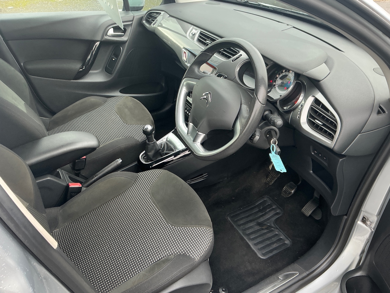 Used Citroen C3 2015 for sale - 77196660: Photo 9