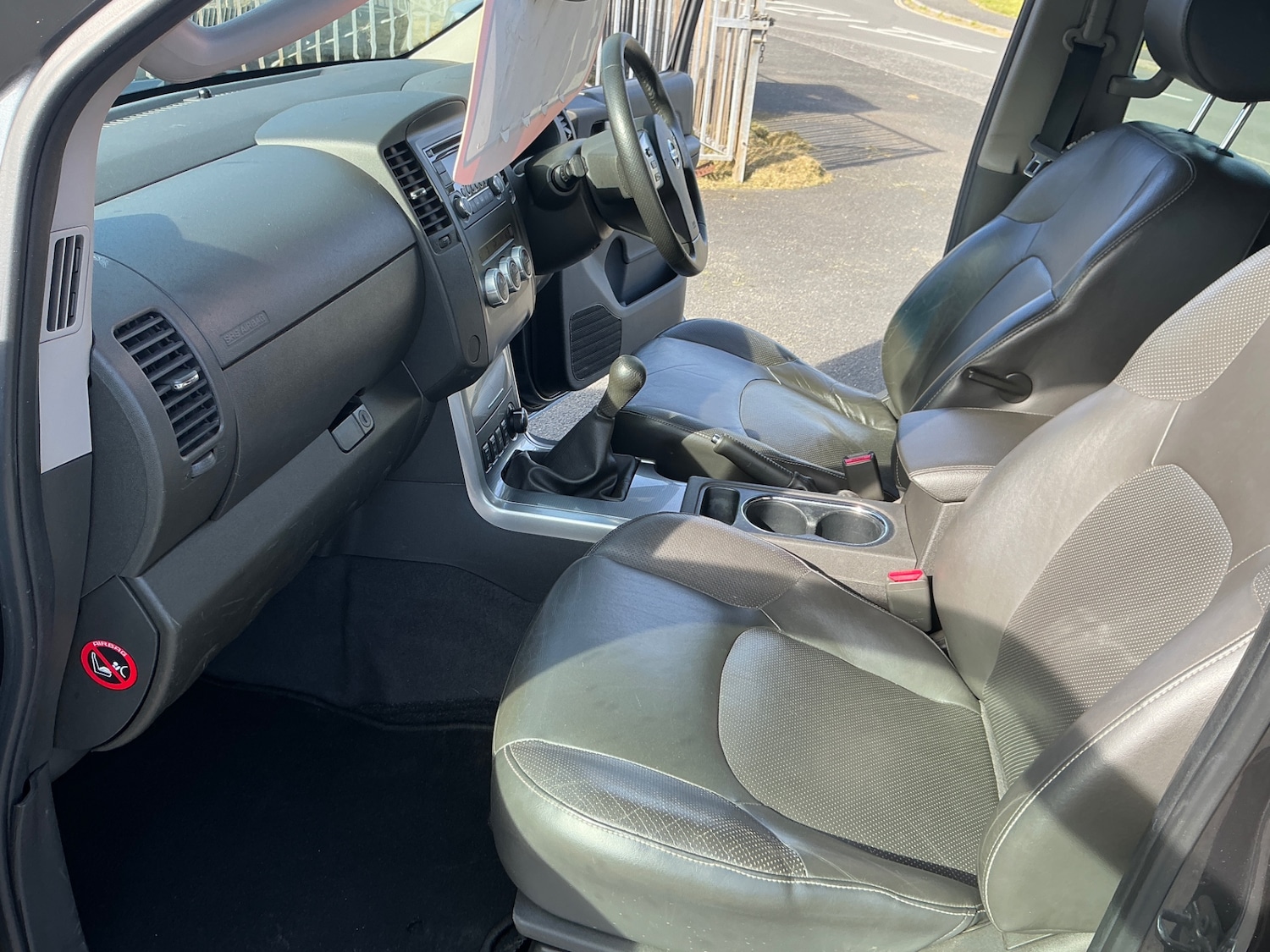 Used Nissan Navara 2012 for sale - 78133943: Photo 11