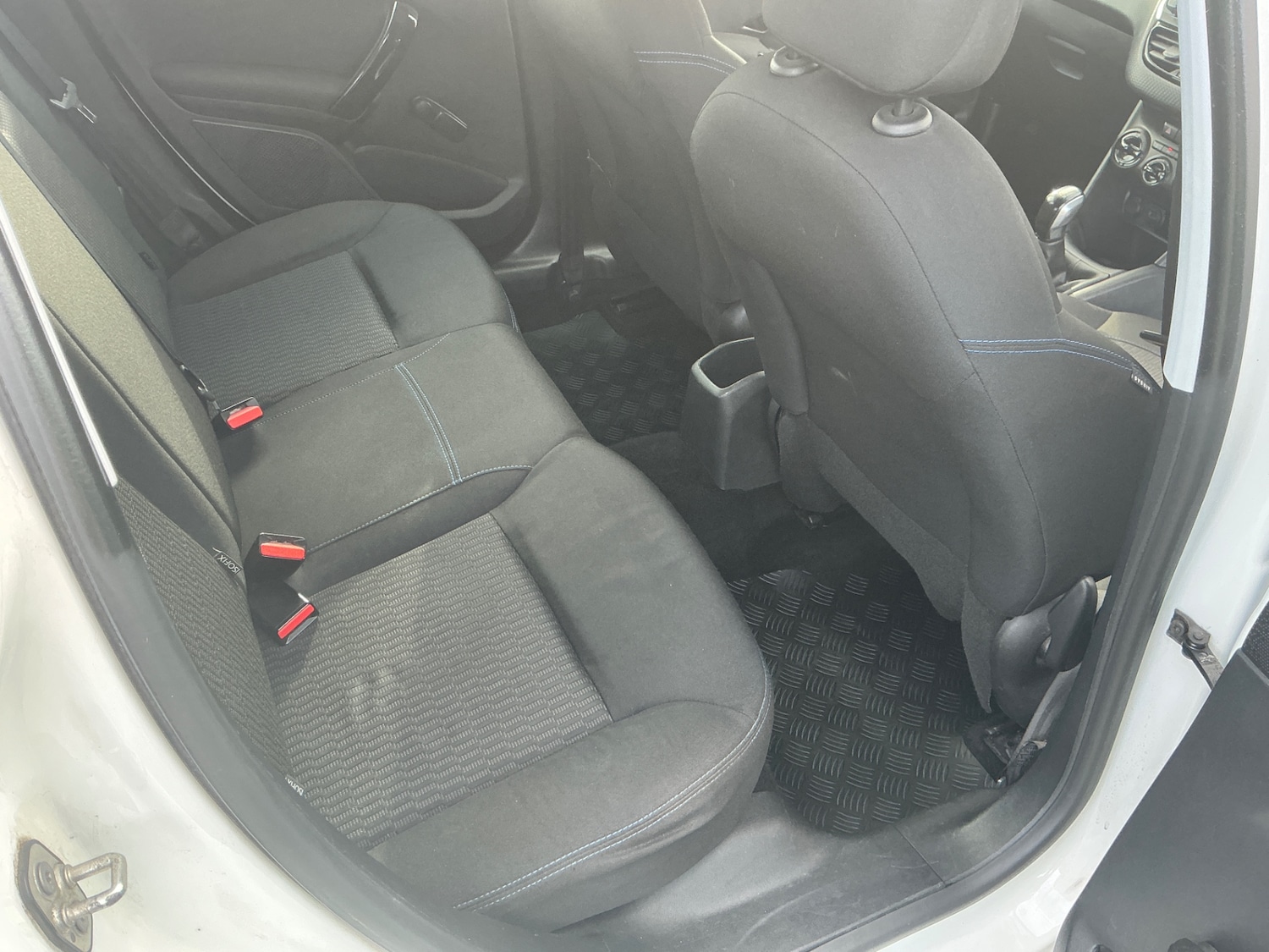 Used Peugeot 208 2018 for sale - 77431106: Photo 10