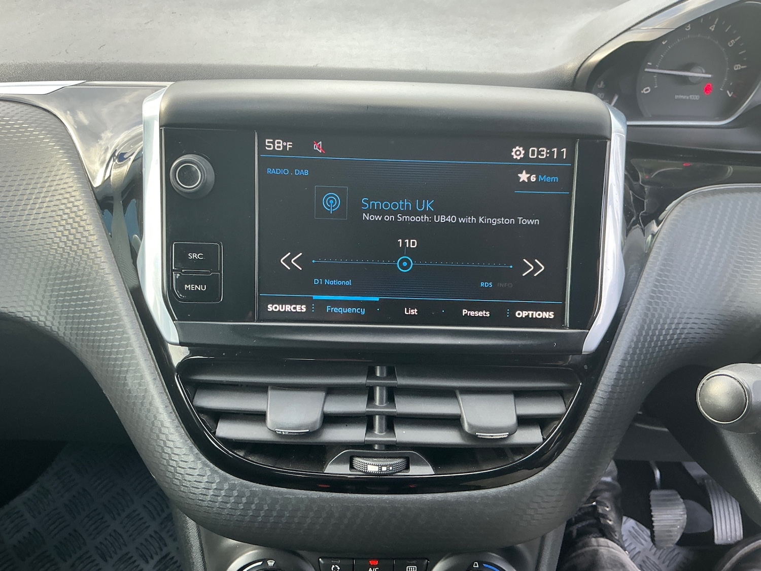 Used Peugeot 208 2018 for sale - 77431106: Photo 13