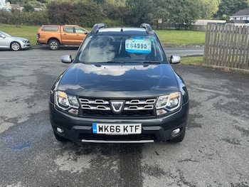 Used Dacia Duster 2016 for sale - 76076479: Photo