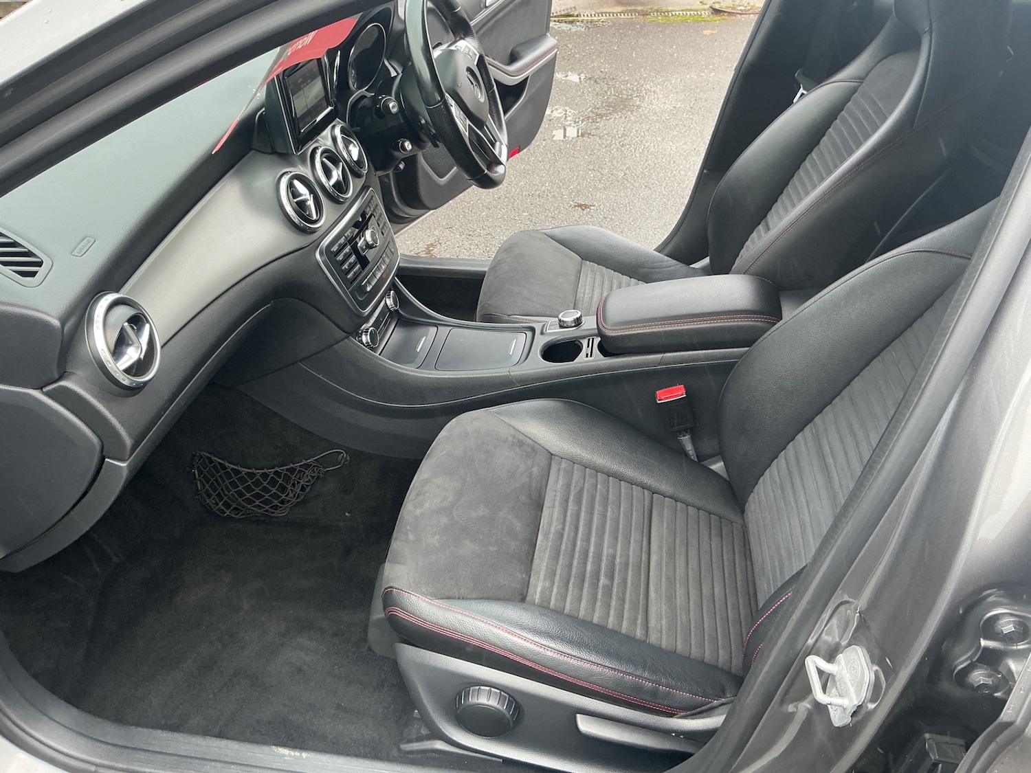 Used Mercedes-Benz GLA 2015 for sale - 76663334: Photo 13