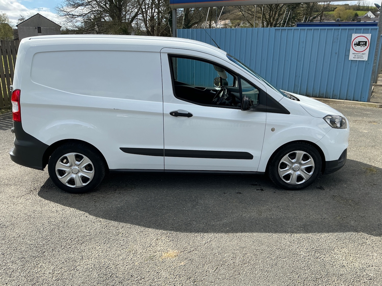 Used Ford Transit Courier 2019 for sale - 78133957: Photo 8