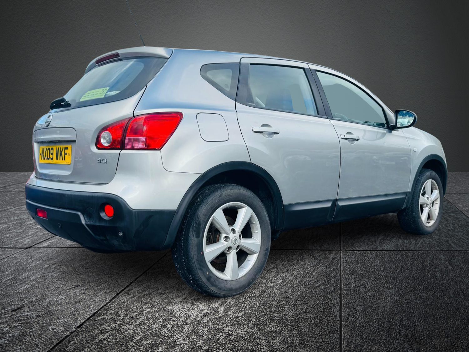 Used Nissan Qashqai 2009 for sale - 77245547: Photo 4