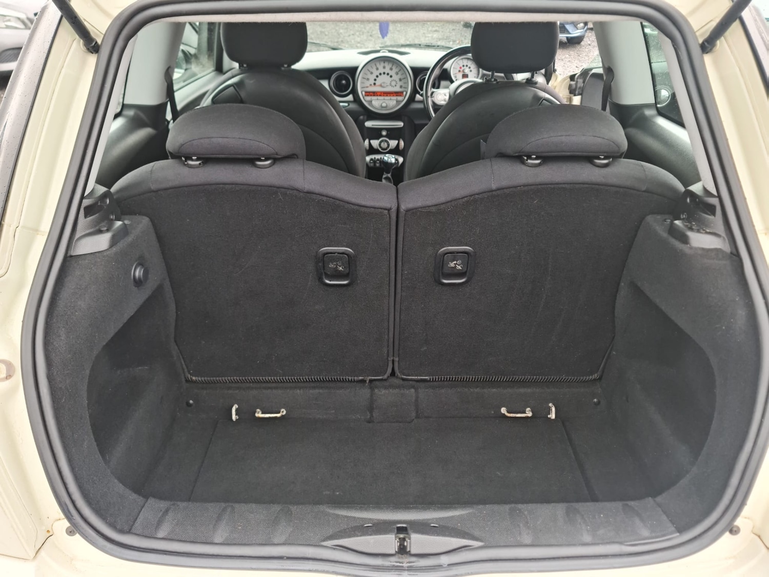 Used MINI Hatch 2009 for sale - 70578258: Photo 9