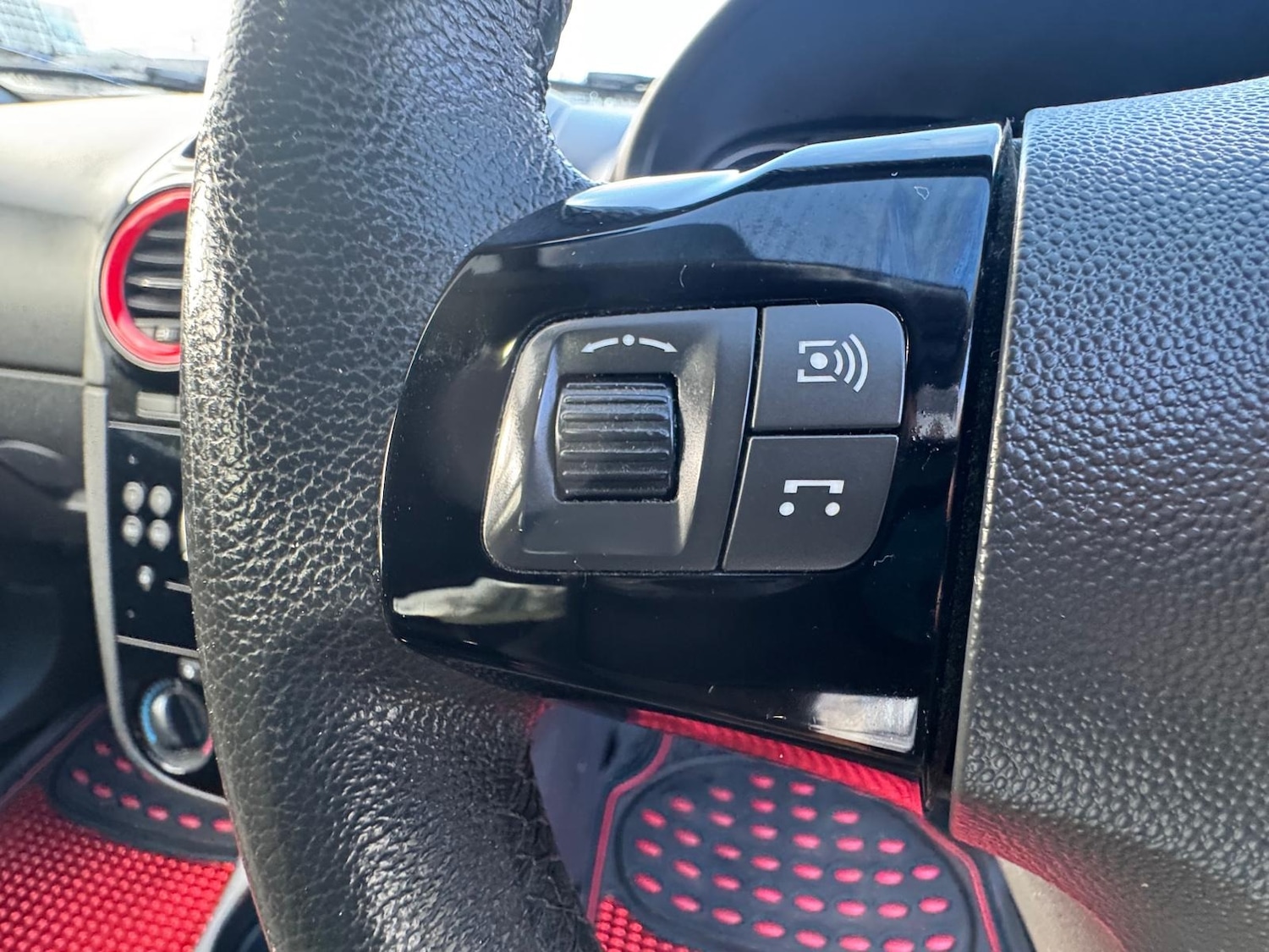 Used Vauxhall Corsa 2014 for sale - 76376965: Photo 16