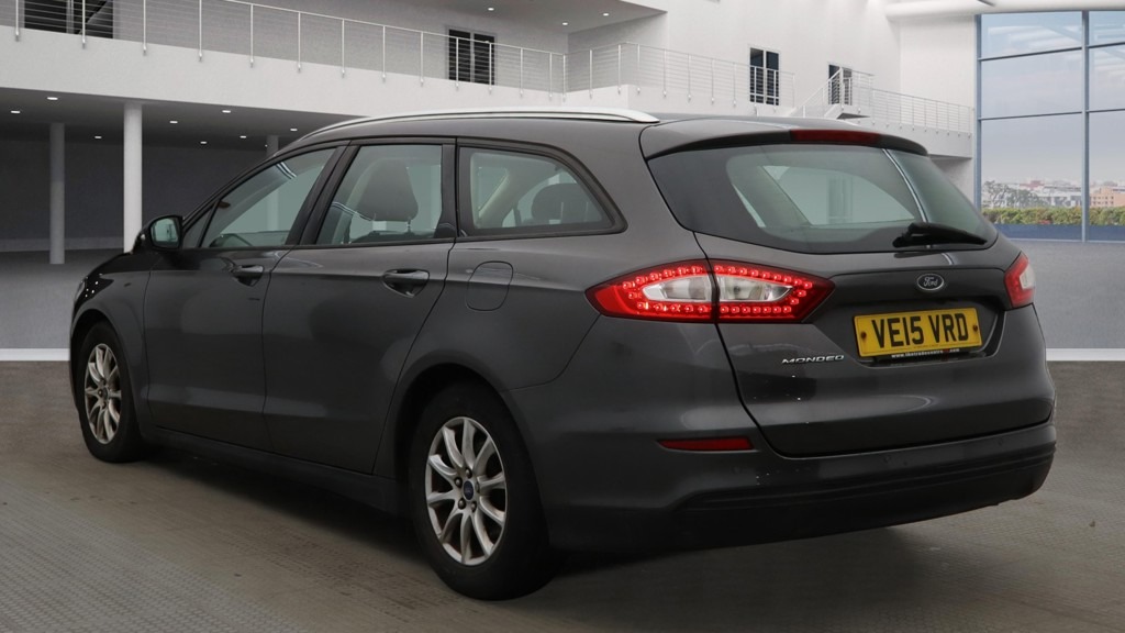 Used Ford Mondeo 2015 for sale - 77323918: Photo 3