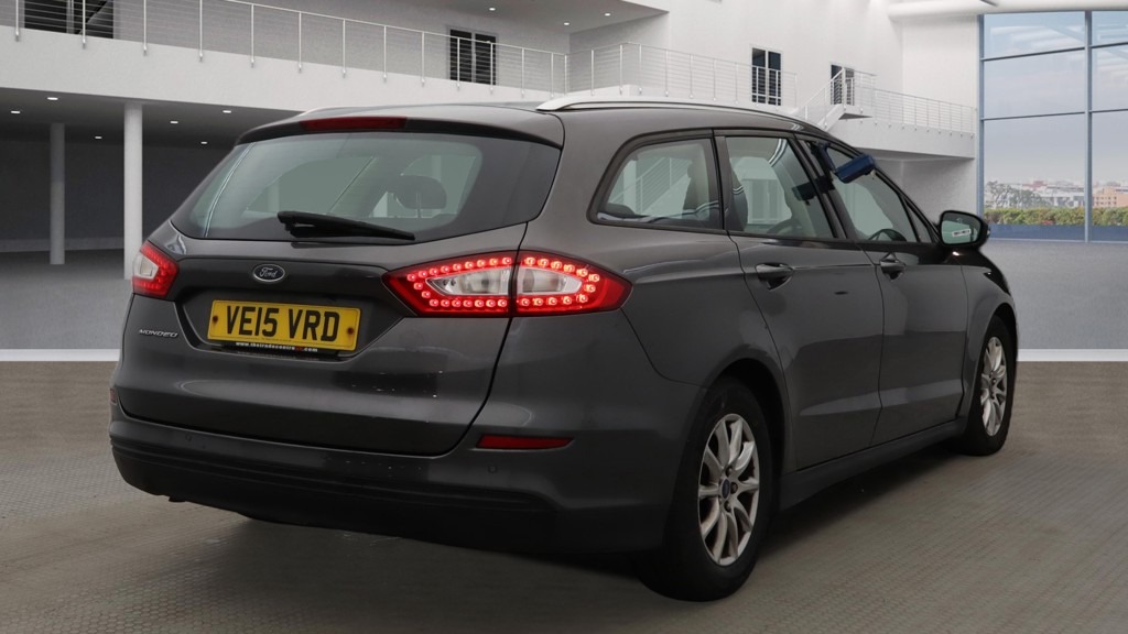 Used Ford Mondeo 2015 for sale - 77323918: Photo 4
