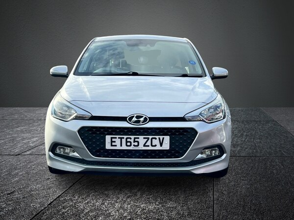 Used Hyundai i20 2016 for sale - 69812532: Photo 2