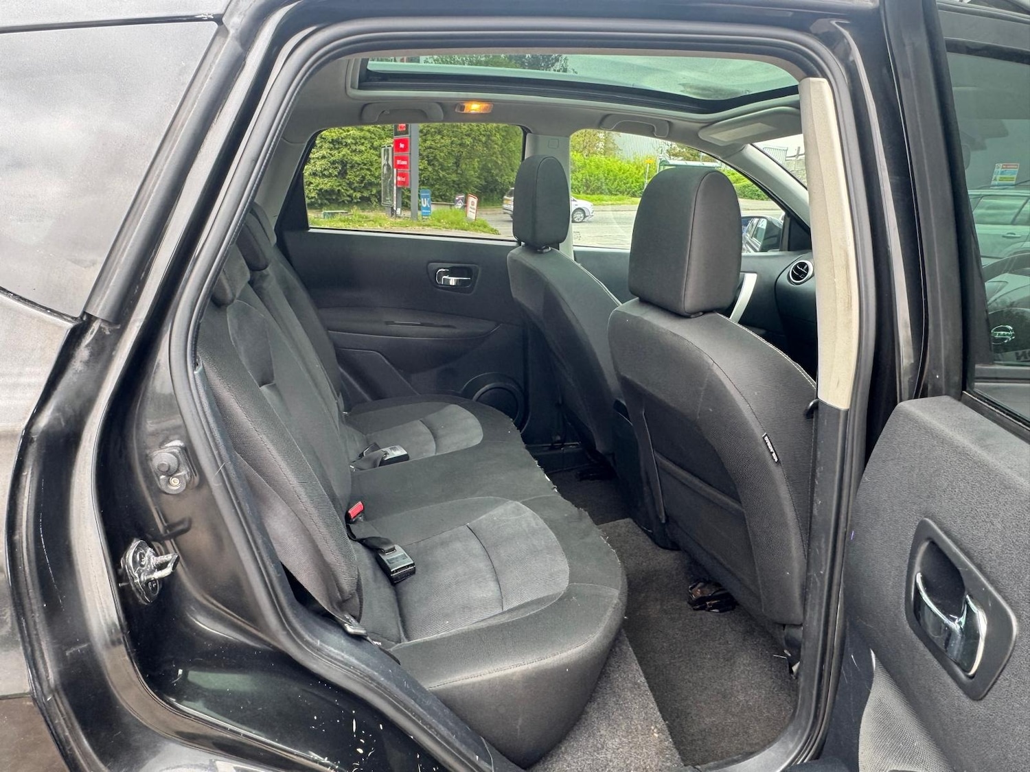 Used Nissan Qashqai 2012 for sale - 73892653: Photo 10